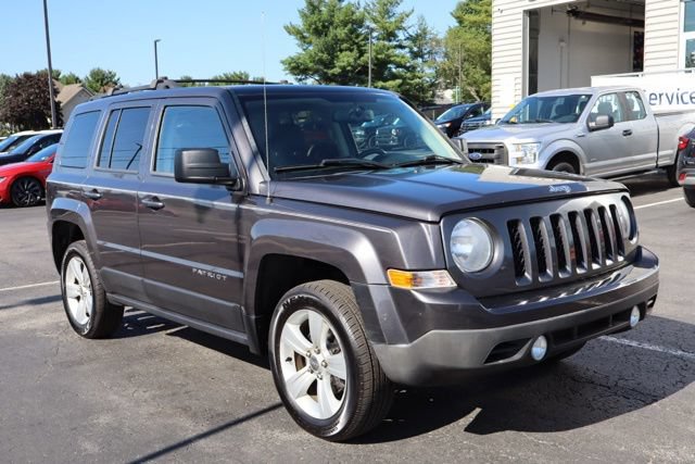 Used 2014 Jeep Patriot Latitude w/ Sun/Sound Group AWD/4WD image 11