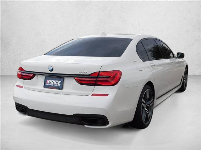 Used 2018 BMW 740i RWD image 9