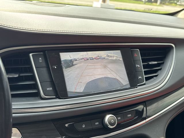 Used 2019 Buick Enclave Premium w/ Experience Buick Package FWD image 24