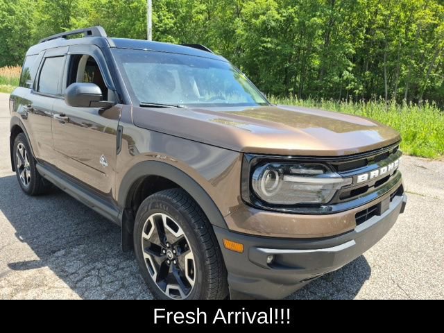 Used 2022 Ford Bronco Sport Outer Banks w/ Tech Package AWD/4WD image 9