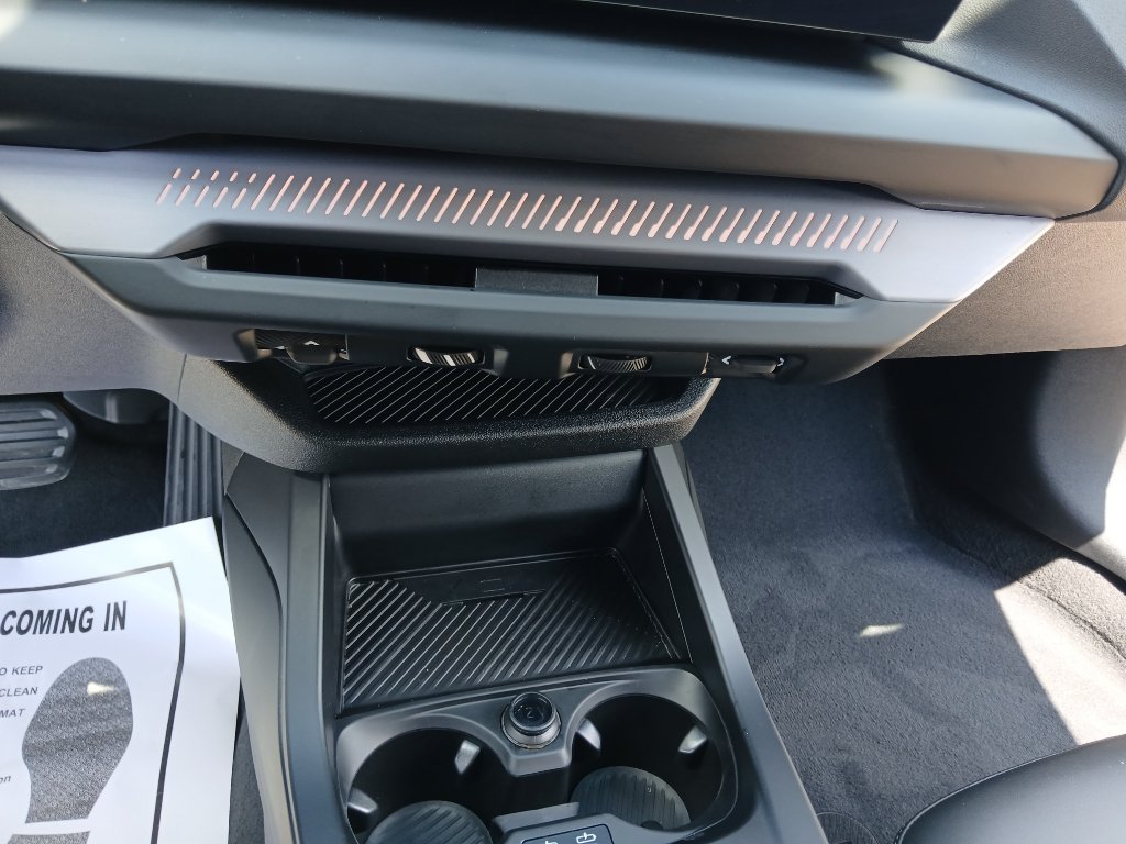 Used 2025 BMW 228i xDrive AWD/4WD image 16