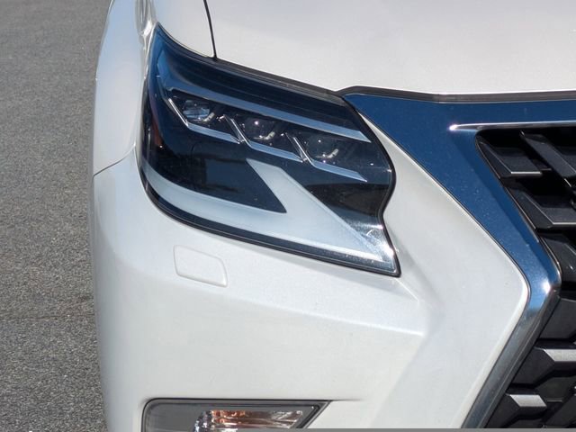 Used 2023 Lexus GX 460 Premium w/ Premium Package image 10