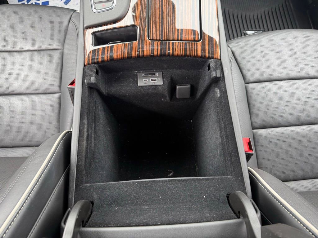 Certified 2023 Cadillac Escalade Premium Luxury w/ Performance Package image 26