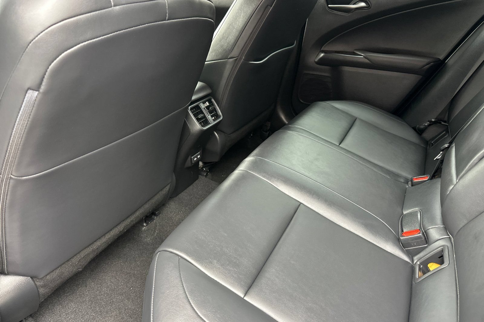 Used 2021 Lexus UX 200 w/ Accessory Package (Z2) FWD image 12