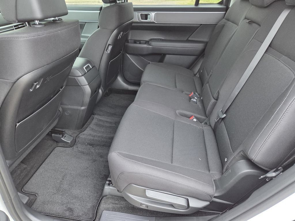 New 2027 Hyundai Santa Fe SE FWD image 23