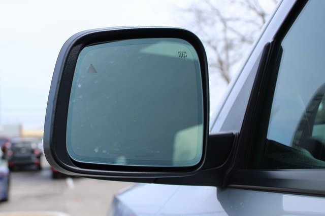 Used 2025 Dodge Durango GT image 8