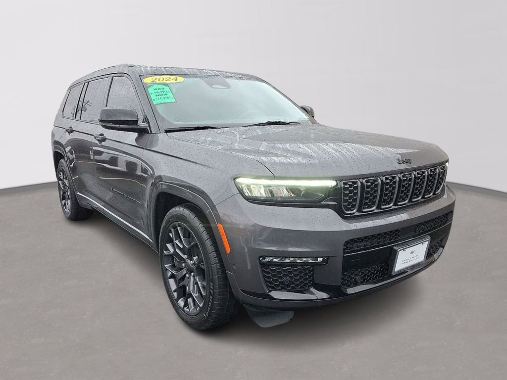 Used 2024 Jeep Grand Cherokee L Summit w/ Advanced Protech Group IV image 3