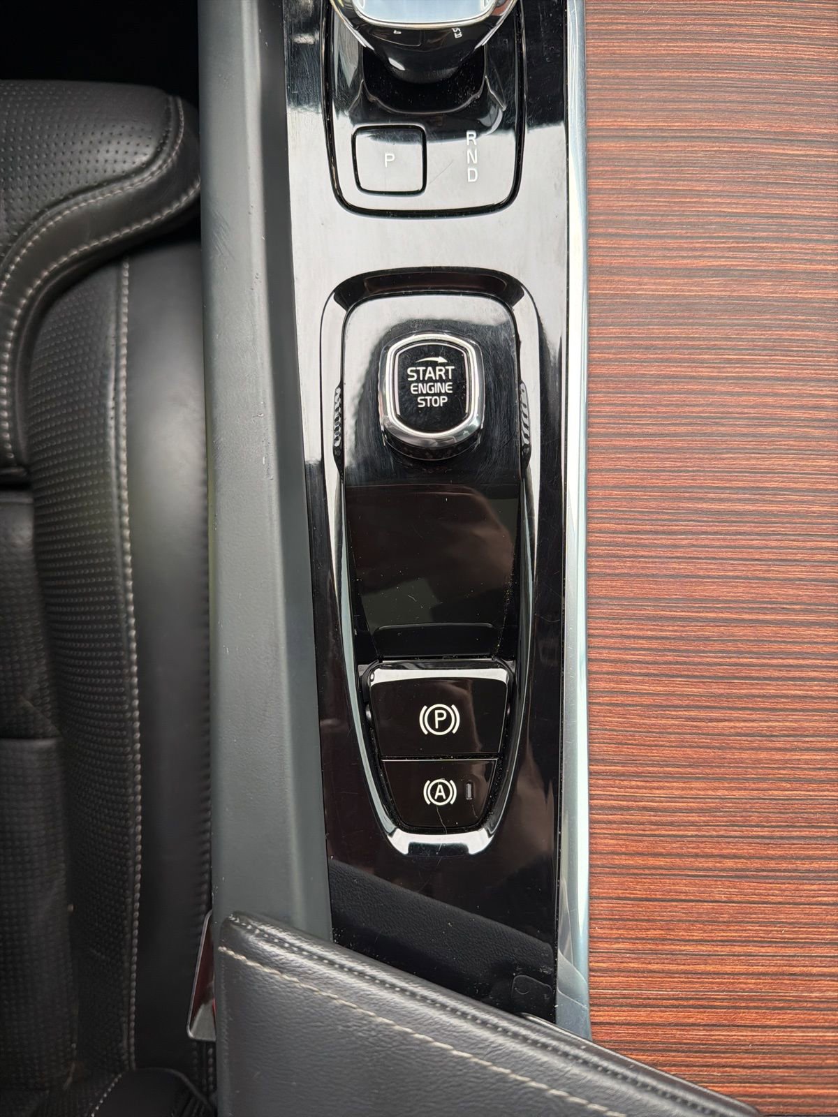 Used 2023 Volvo XC60 B5 Ultimate image 35