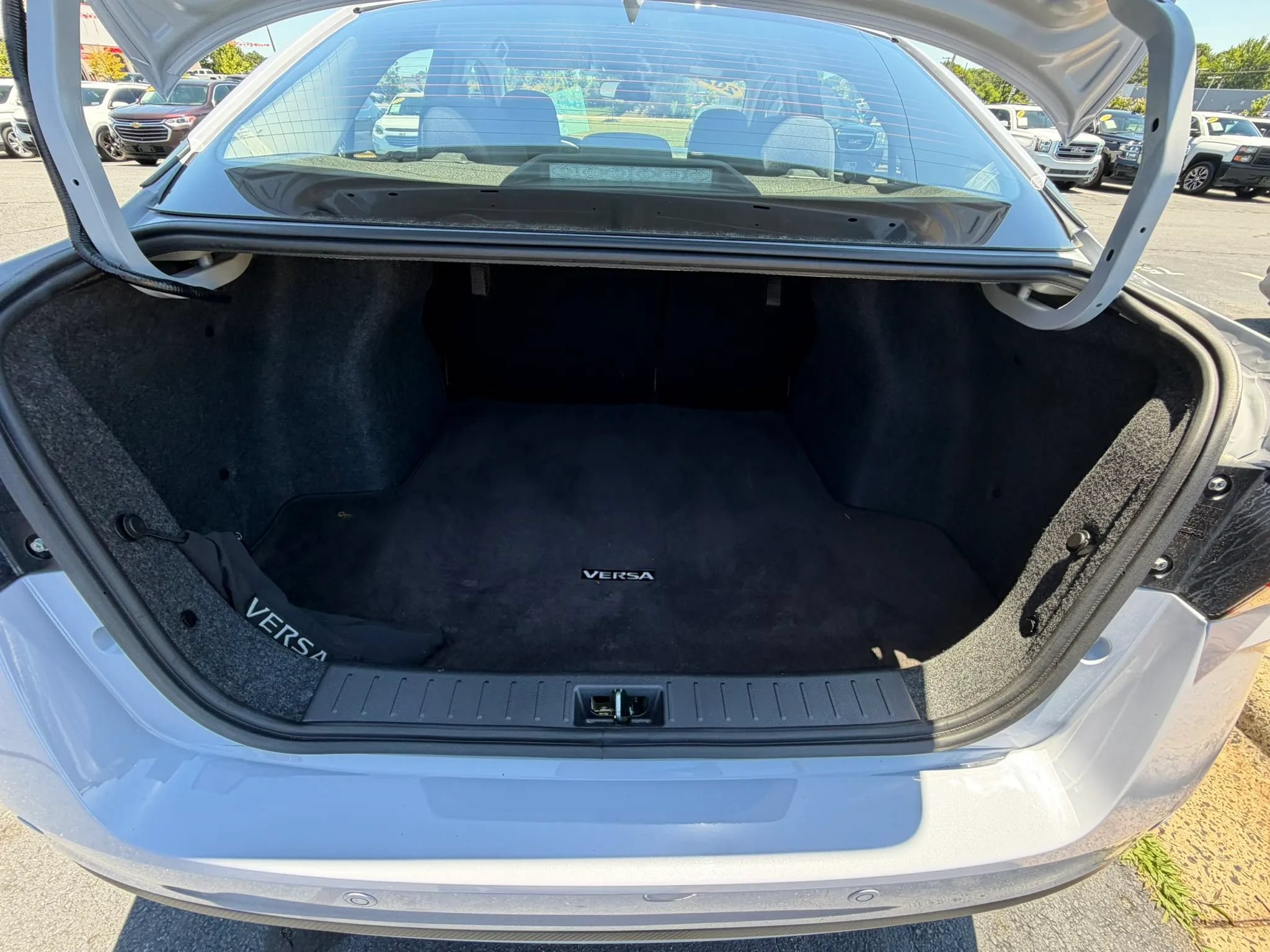 Used 2024 Nissan Versa SR w/ Trunk Package FWD image 15