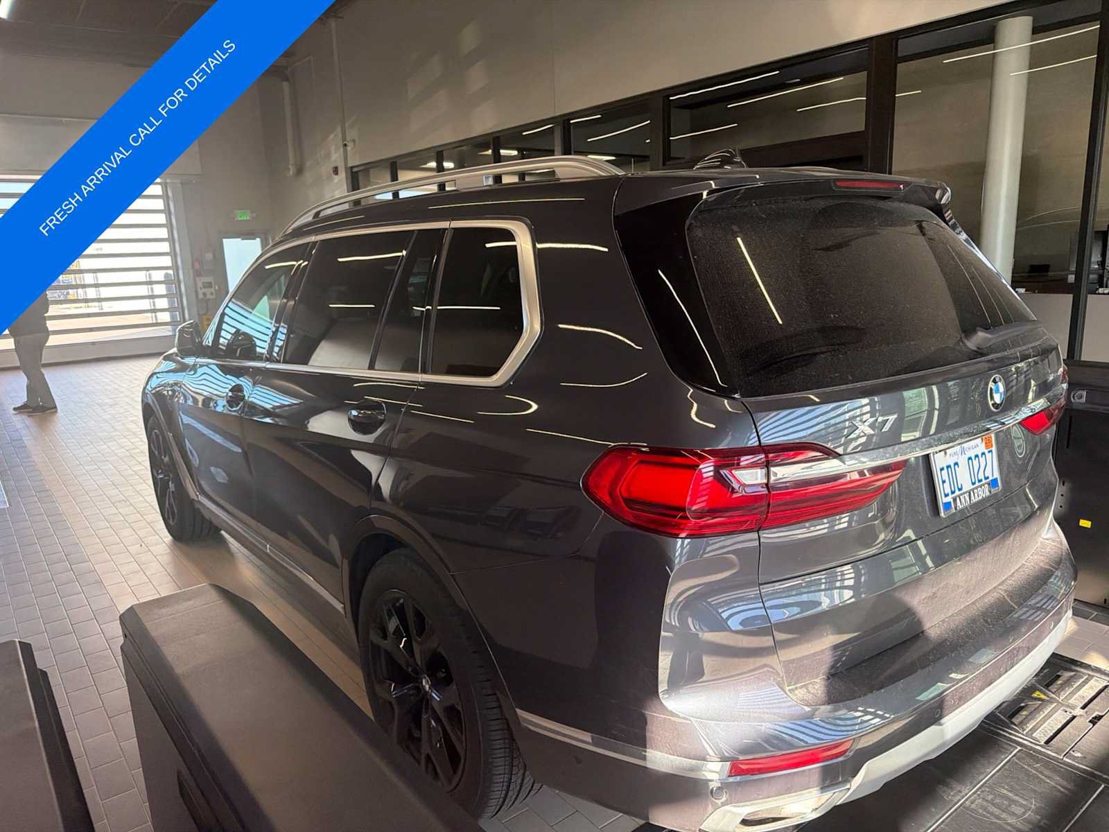 Used 2020 BMW X7 xDrive40i w/ Premium Package AWD/4WD image 23