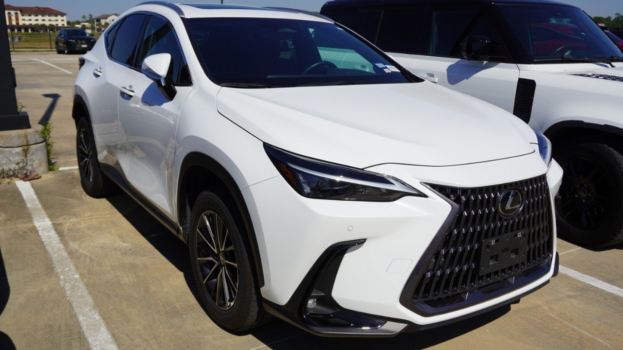 Certified 2026 Lexus NX 350 AWD w/ Accessory Package (Z1) image 3