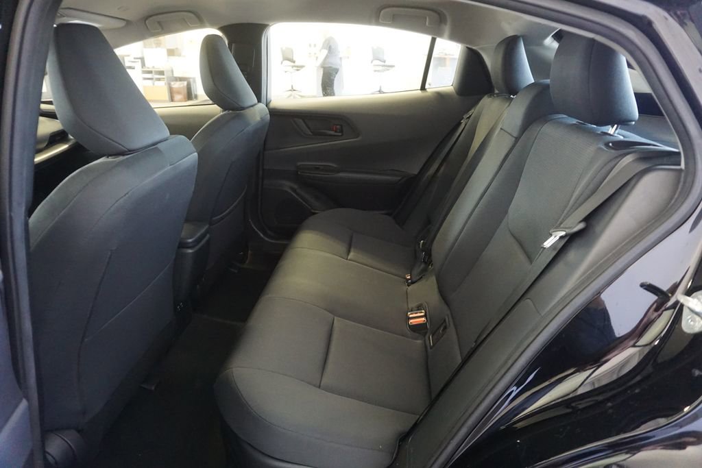 Used 2023 Toyota Prius LE FWD image 17