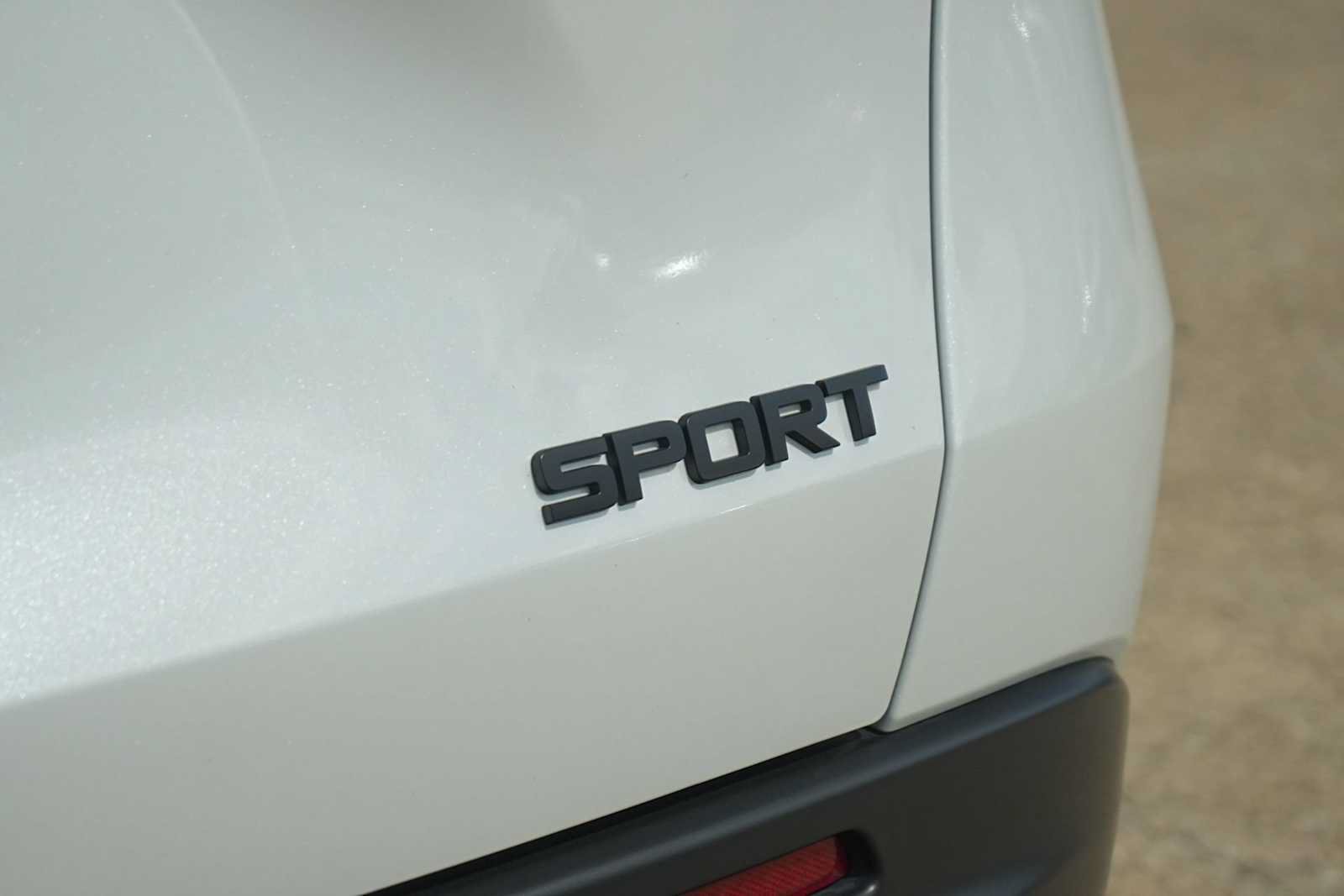 Used 2024 Honda HR-V Sport image 8
