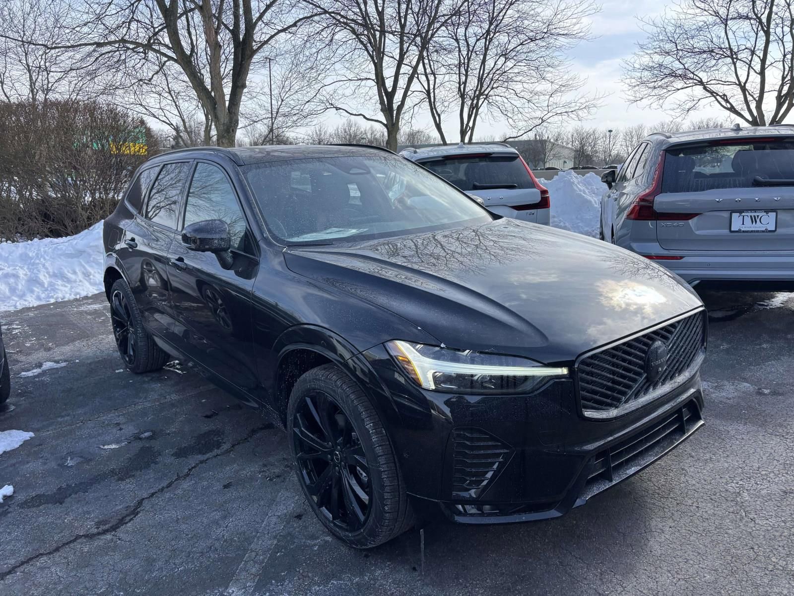 New 2026 Volvo XC60 B5 Ultra w/ Protection Package Premier image 1