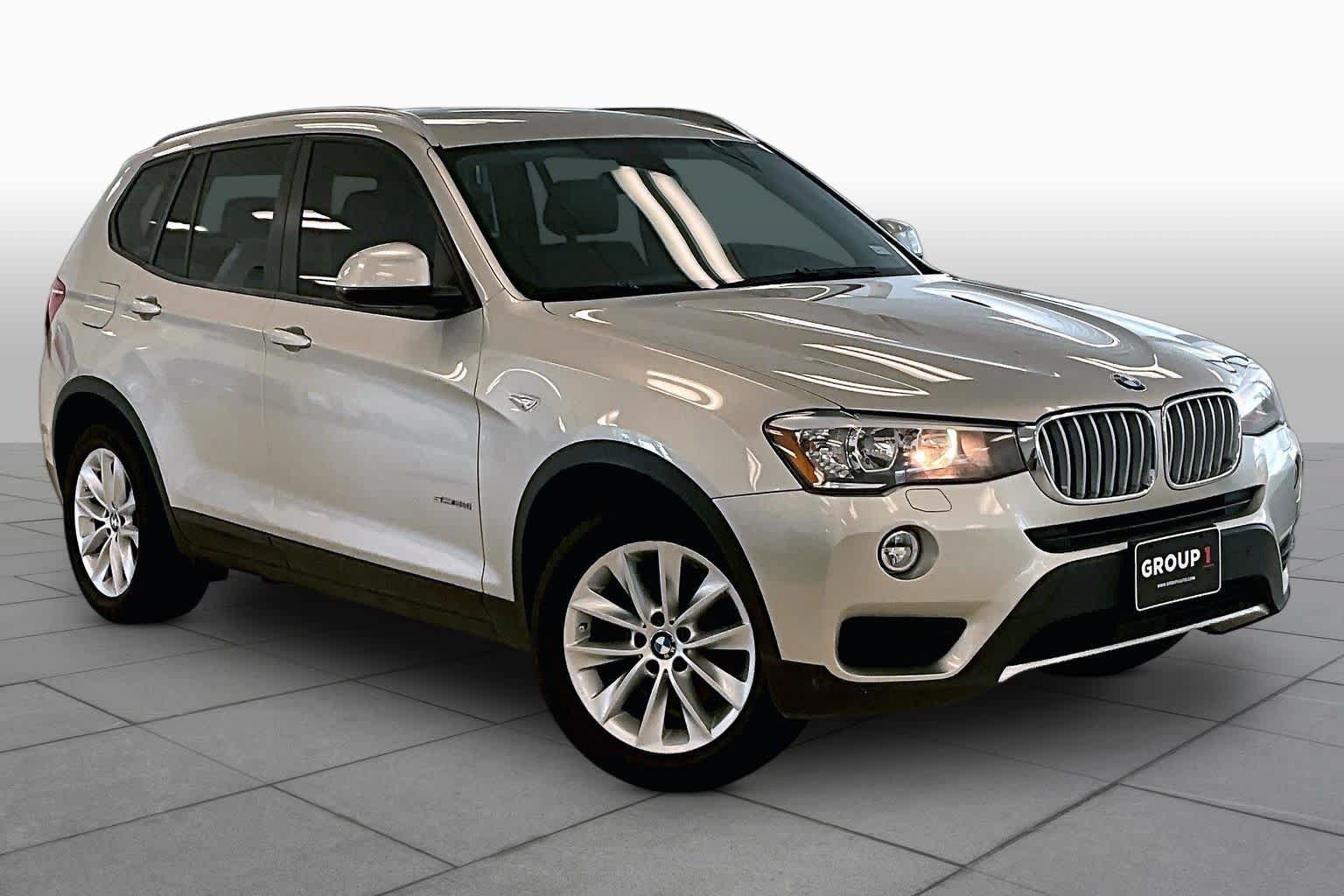 Used 2016 BMW X3 sDrive28i RWD image 2