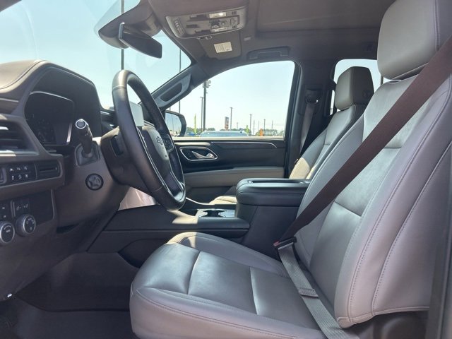 Used 2023 Chevrolet Suburban Z71 w/ Luxury Package image 15