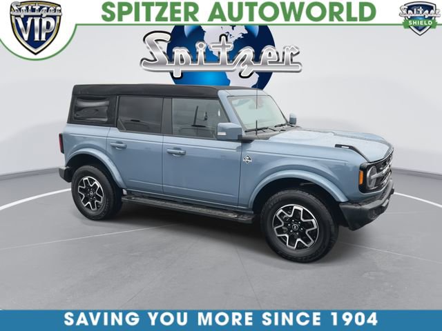 Used 2024 Ford Bronco Outer Banks AWD/4WD image 2