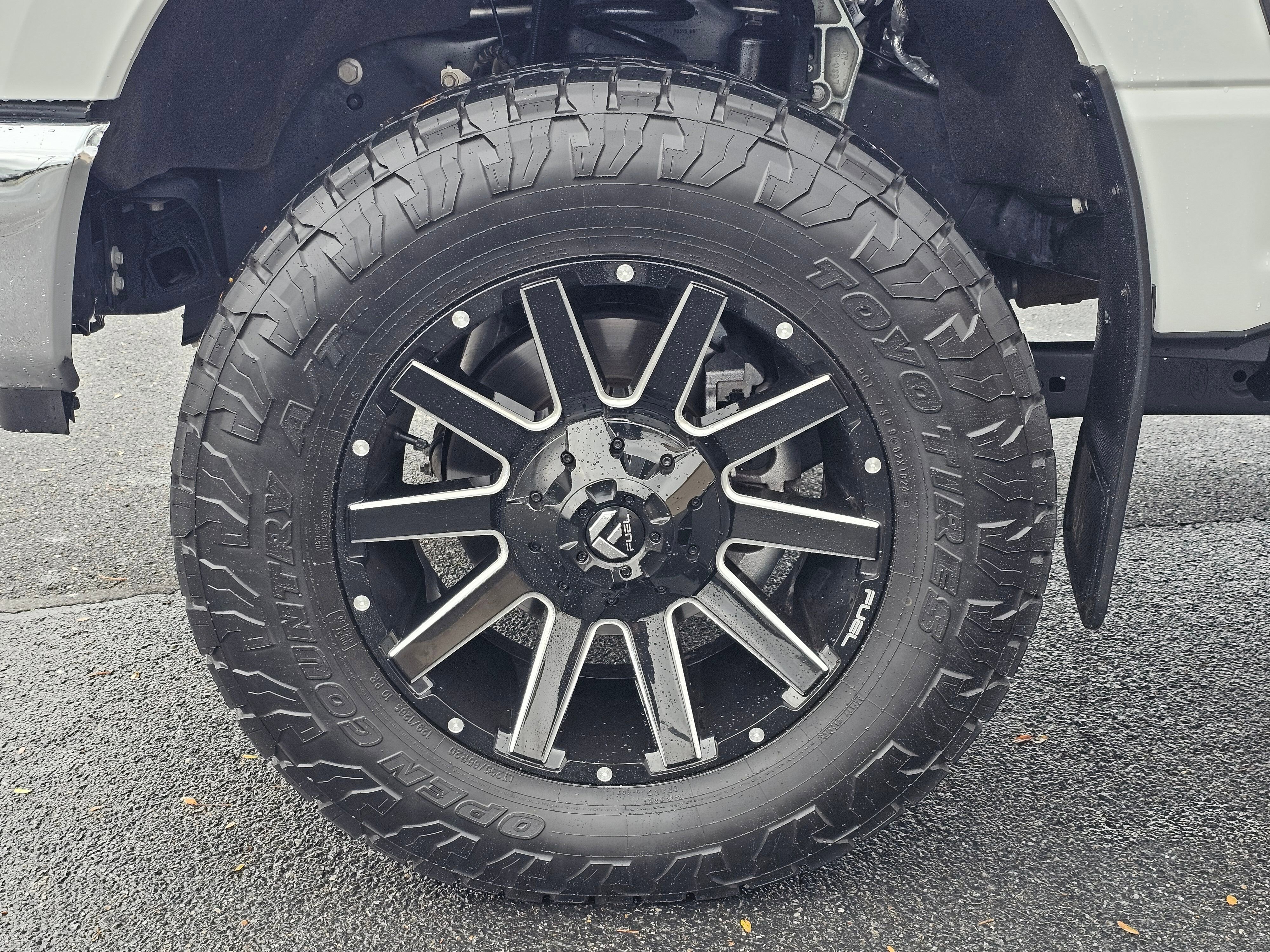 Used 2024 Ford F350 Lariat w/ Lariat Ultimate Package image 8