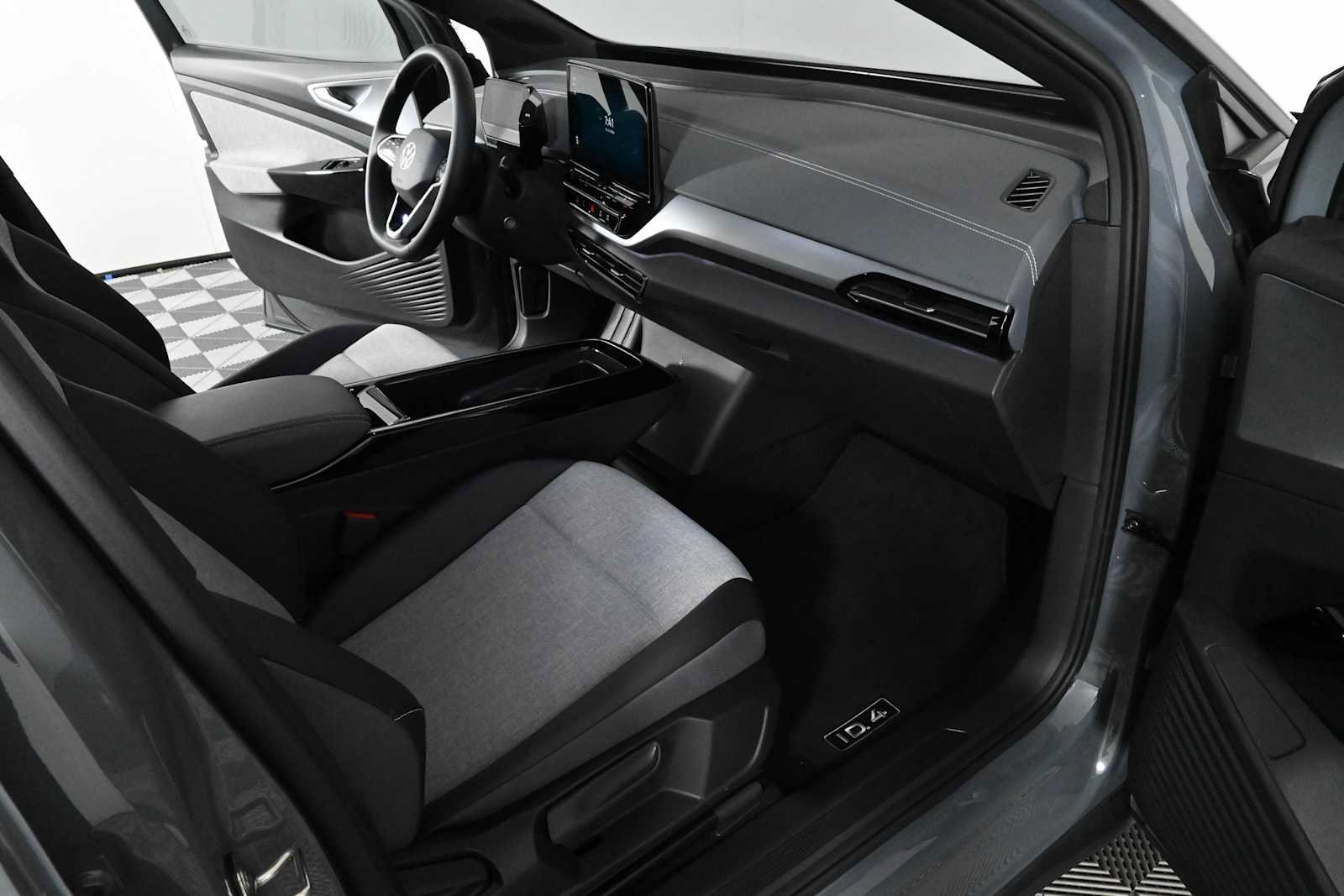 Certified 2023 Volkswagen ID.4 Pro RWD image 9