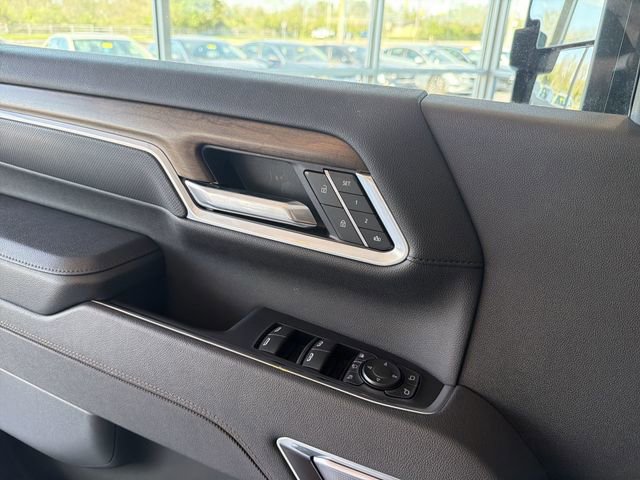 Certified 2026 Chevrolet Silverado 3500 High Country w/ High Country Premium Package AWD/4WD image 22