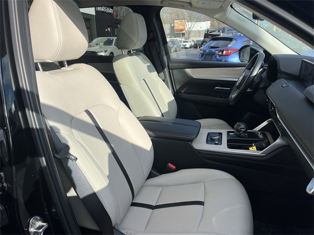 Certified 2024 MAZDA CX-90 Plug-In Hybrid w/ Premium Pkg image 25