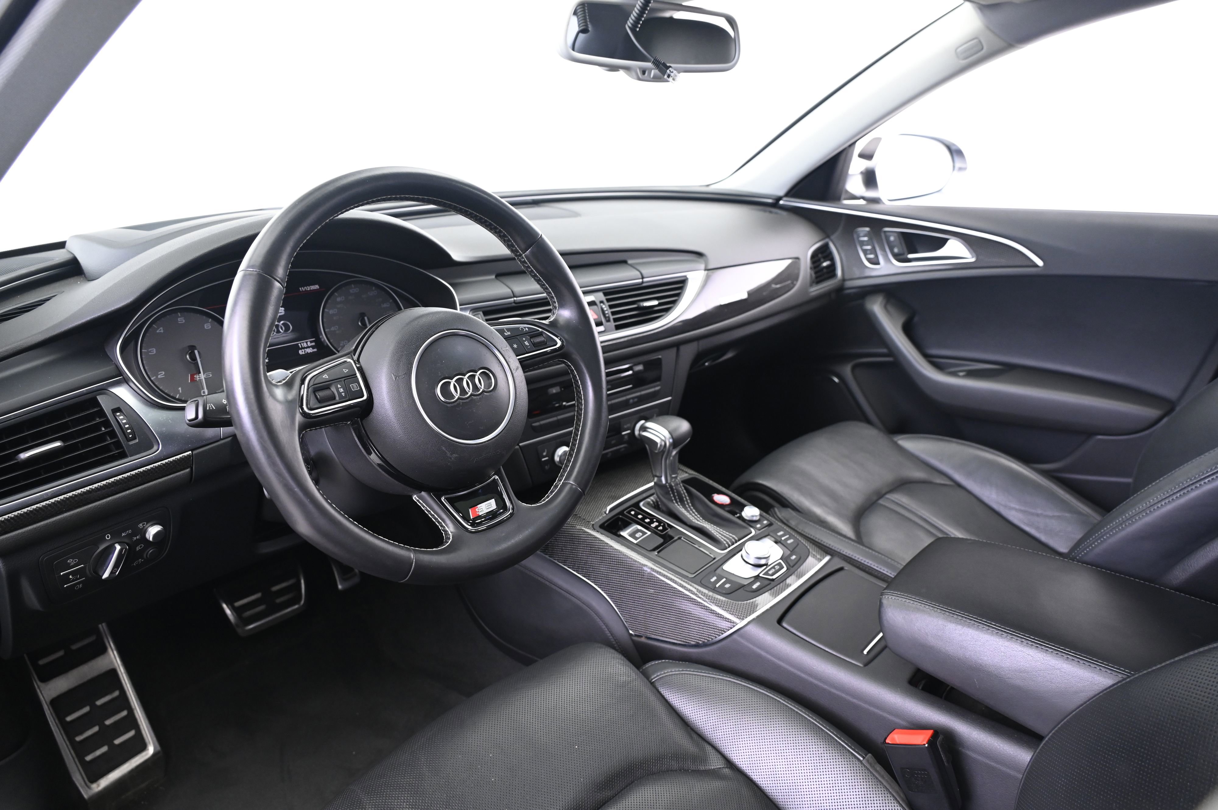 Used 2013 Audi S6 Prestige image 27