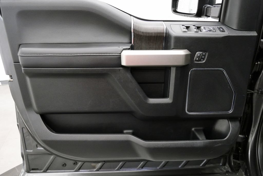 Used 2020 Ford F250 Lariat AWD/4WD image 13