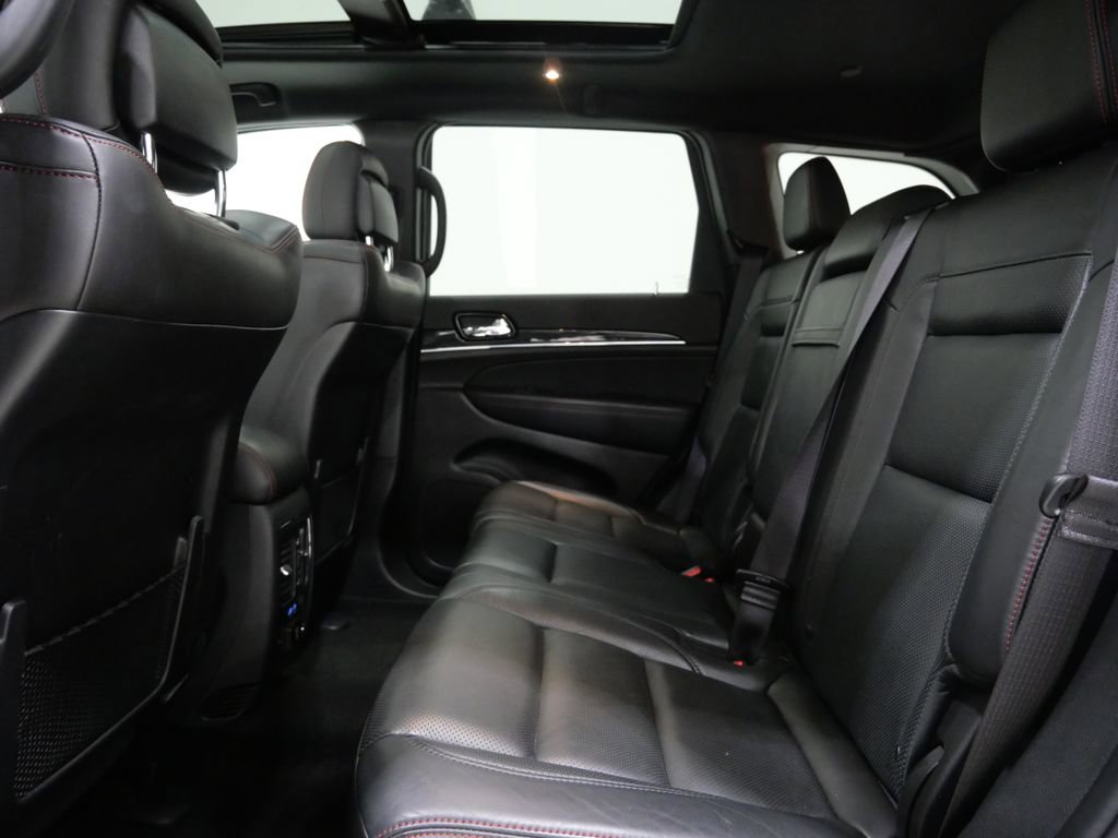 Used 2021 Jeep Grand Cherokee Trailhawk w/ Trailhawk Luxury Group AWD/4WD image 25