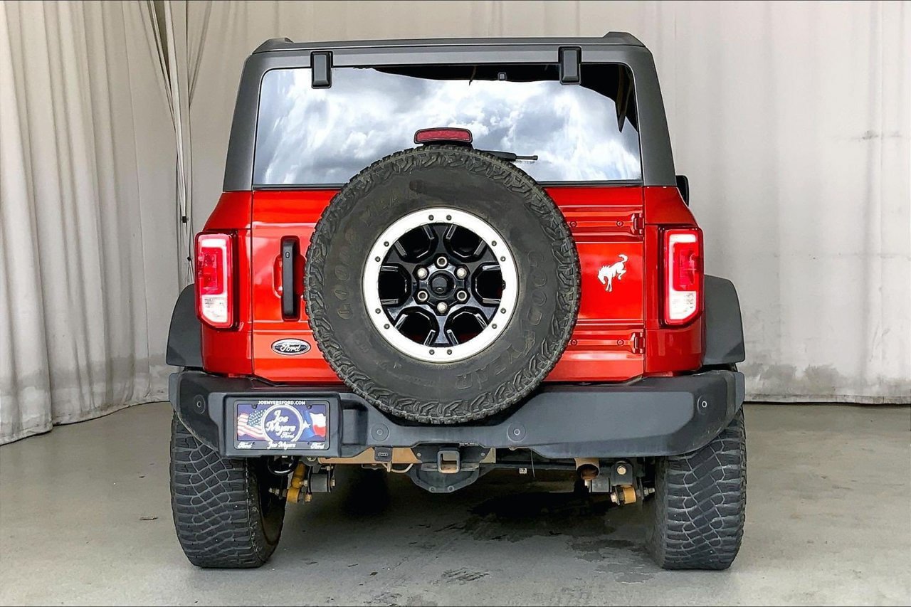 Used 2024 Ford Bronco Big Bend w/ Sasquatch Package AWD/4WD image 4