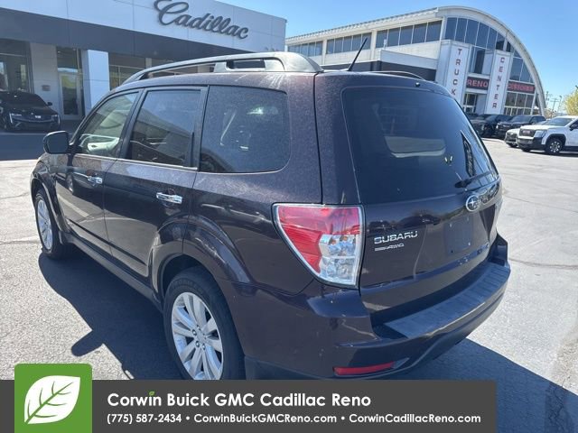 Used 2013 Subaru Forester 2.5X Premium w/ Popular Pkg 2 AWD/4WD image 8