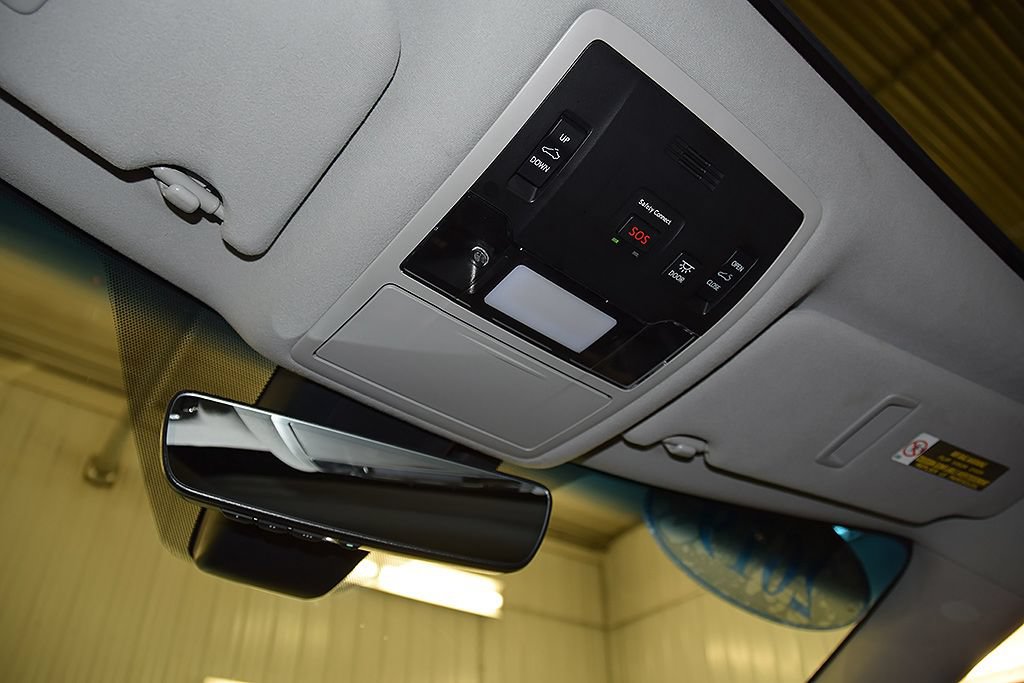 Used 2019 Lexus RX 350 AWD w/ Navigation Package image 26