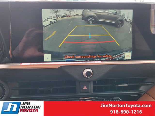 Used 2026 Toyota Crown Signia image 22