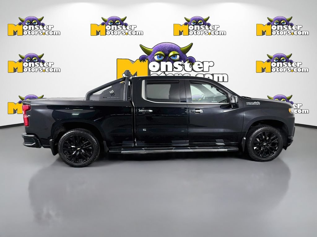 Used 2019 Chevrolet Silverado 1500 High Country w/ Technology Package AWD/4WD image 4