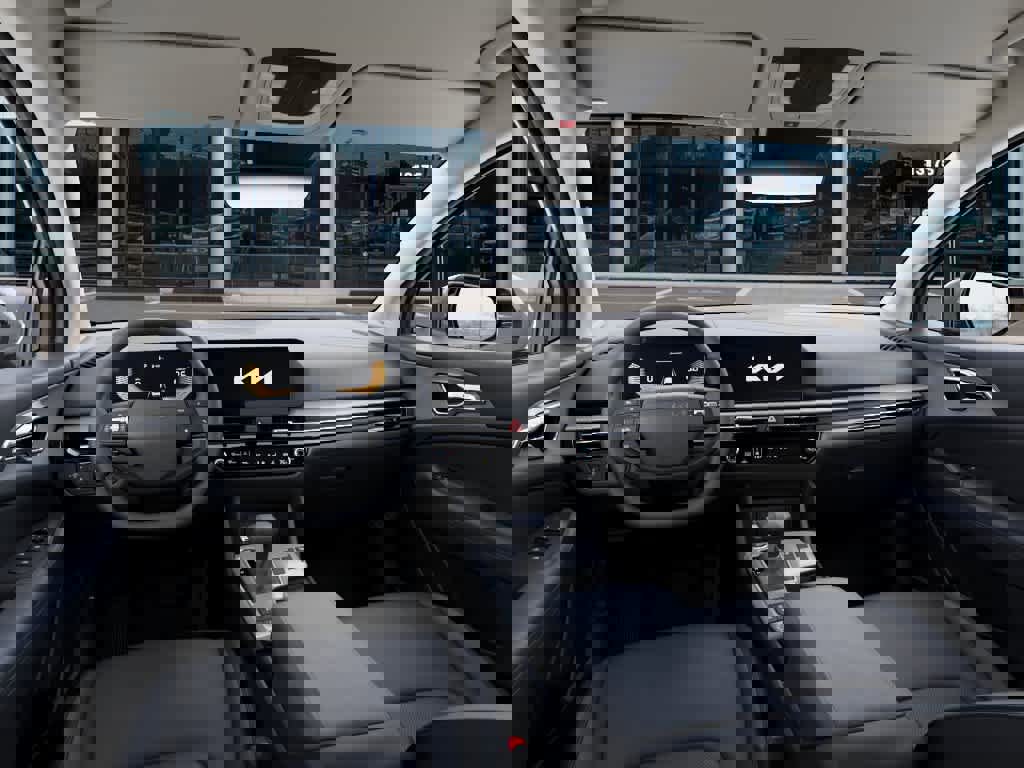 New 2026 Kia Sportage EX image 14