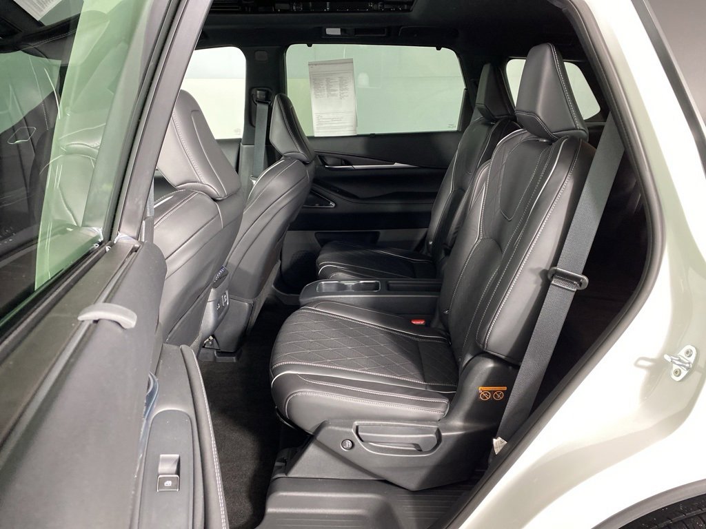 Used 2025 INFINITI QX60 Autograph w/ Cargo Package image 22