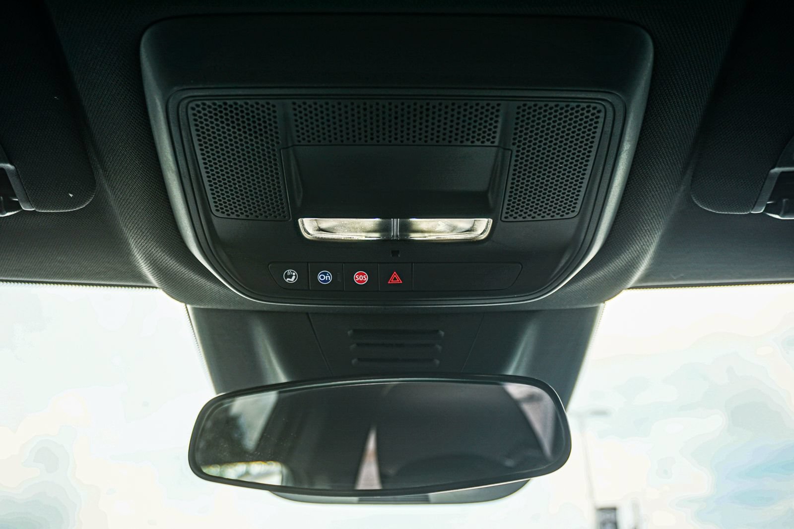 New 2026 Chevrolet Equinox EV LT FWD image 53