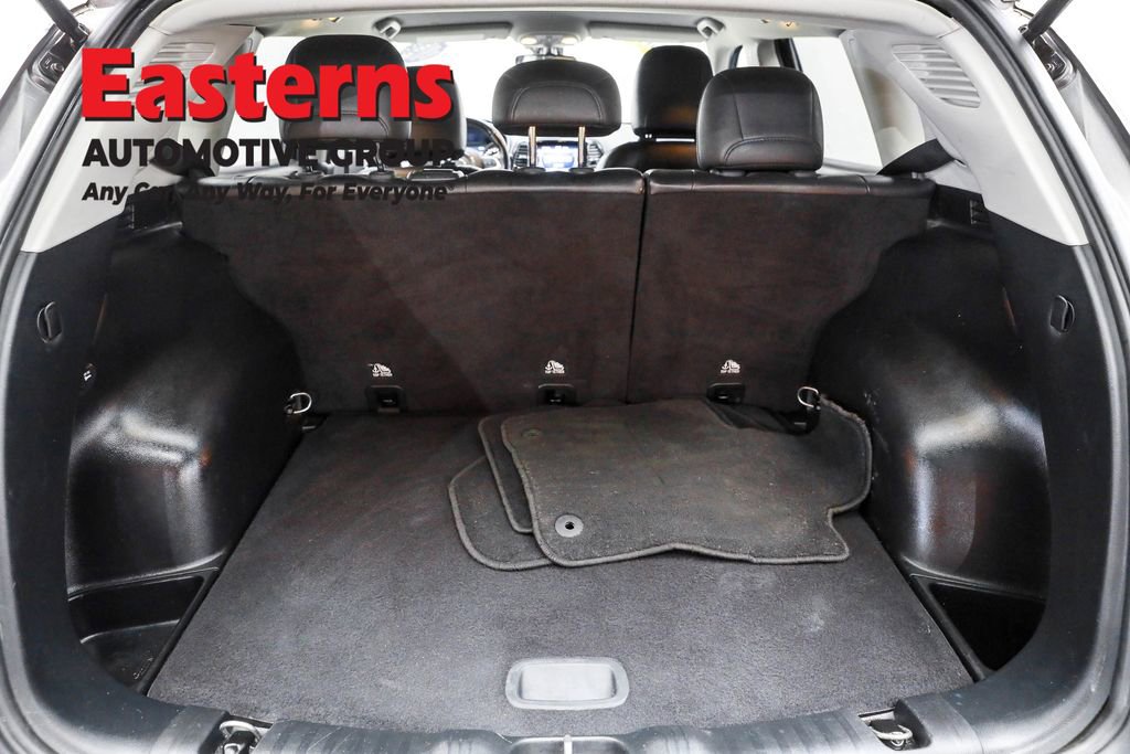 Used 2021 Jeep Compass Limited image 9