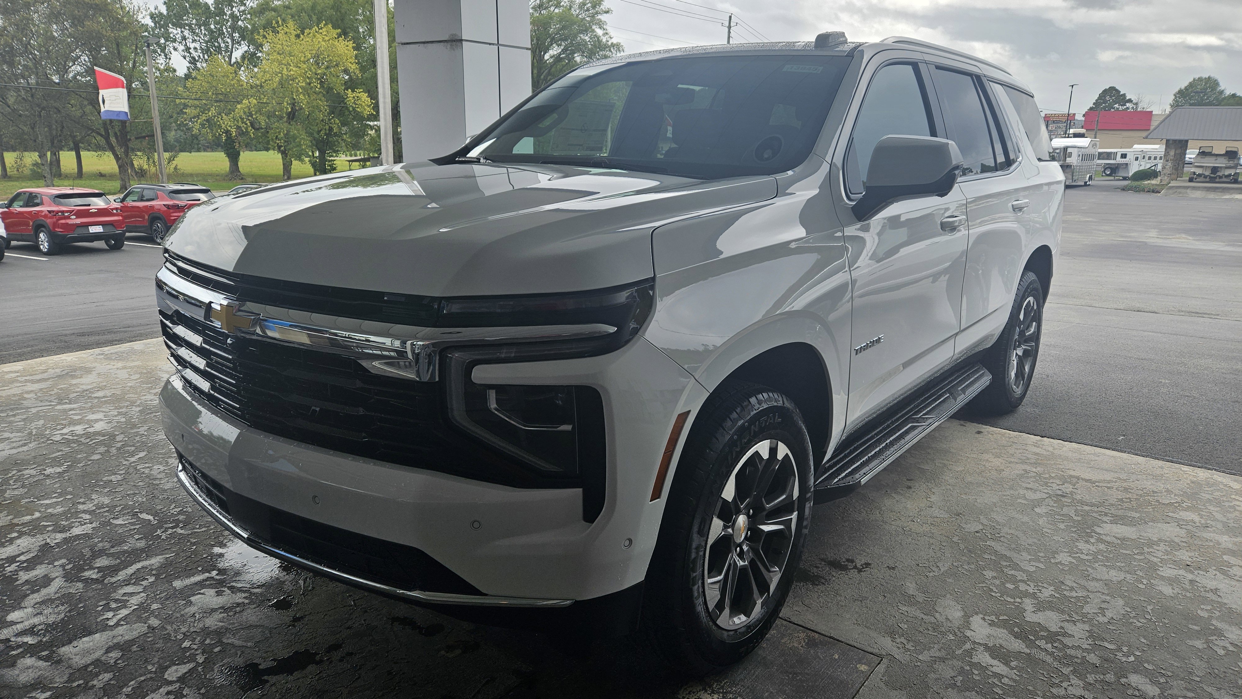 New 2026 Chevrolet Tahoe LS image 4