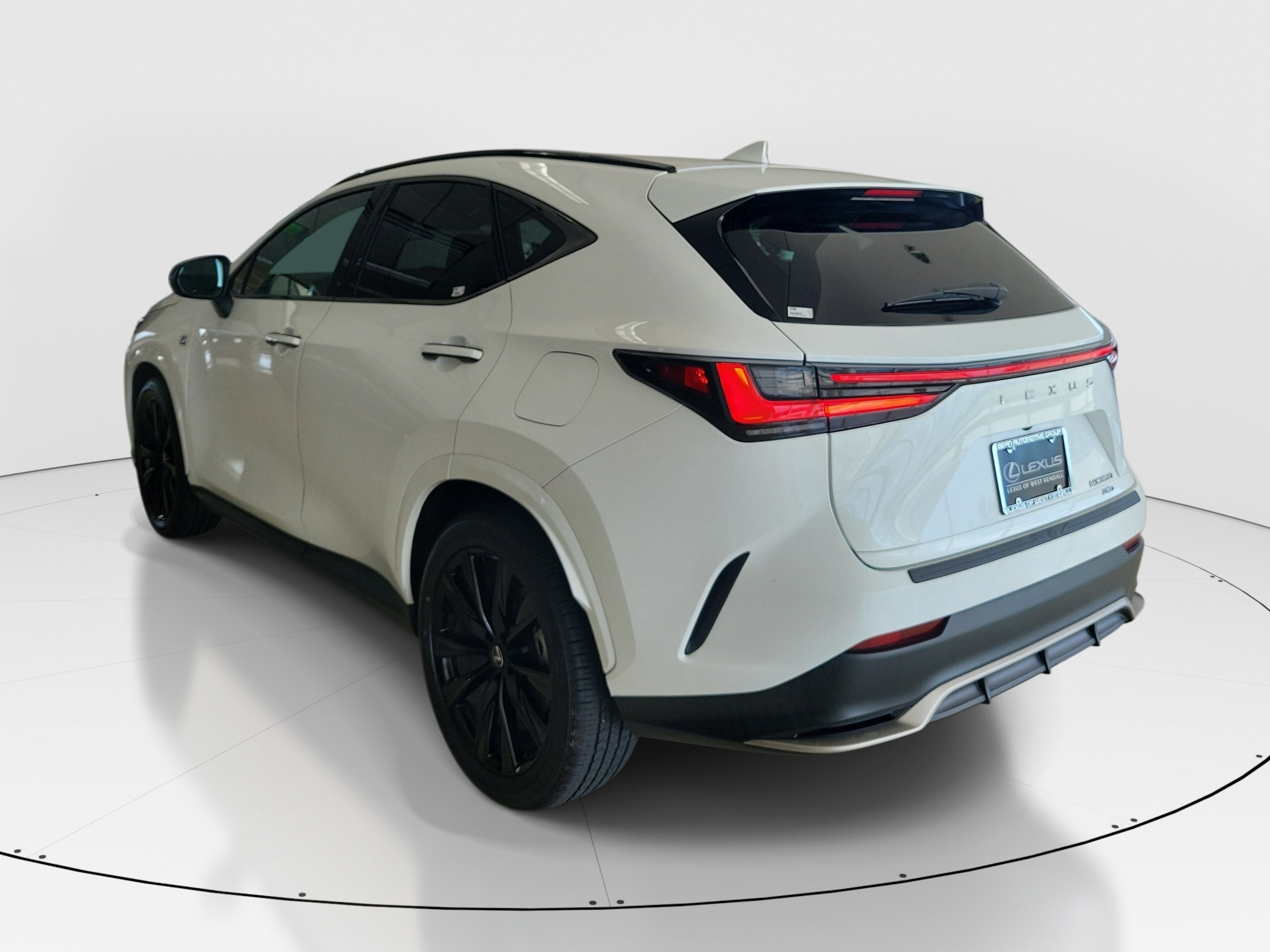 Used 2024 Lexus NX 350 F Sport AWD/4WD image 6