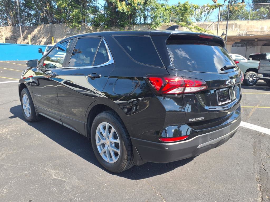 Used 2024 Chevrolet Equinox LT w/ LPO, Floor Liner Package image 7