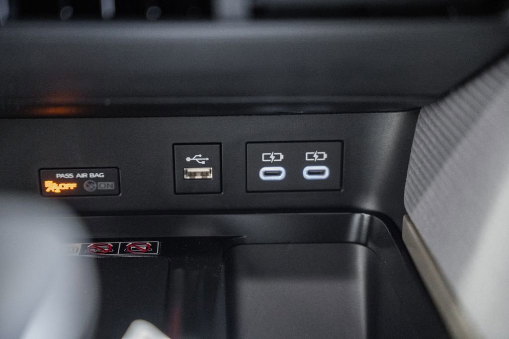 New 2026 Toyota Camry SE image 21