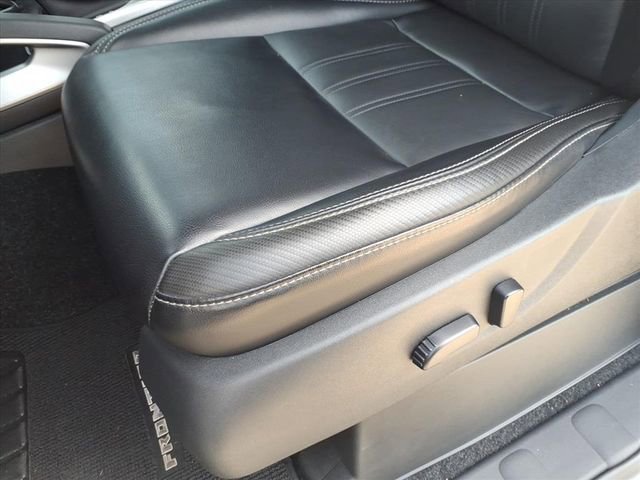 Certified 2024 Nissan Frontier SL image 4