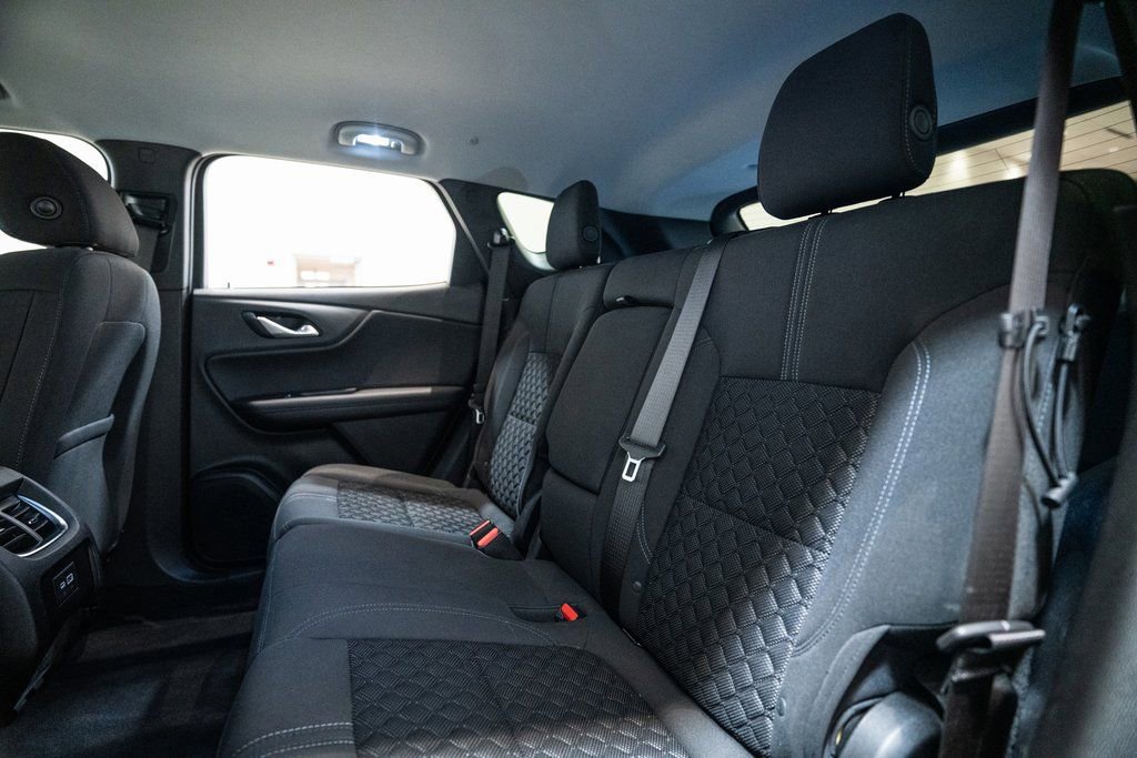 Used 2020 Chevrolet Blazer LT image 36