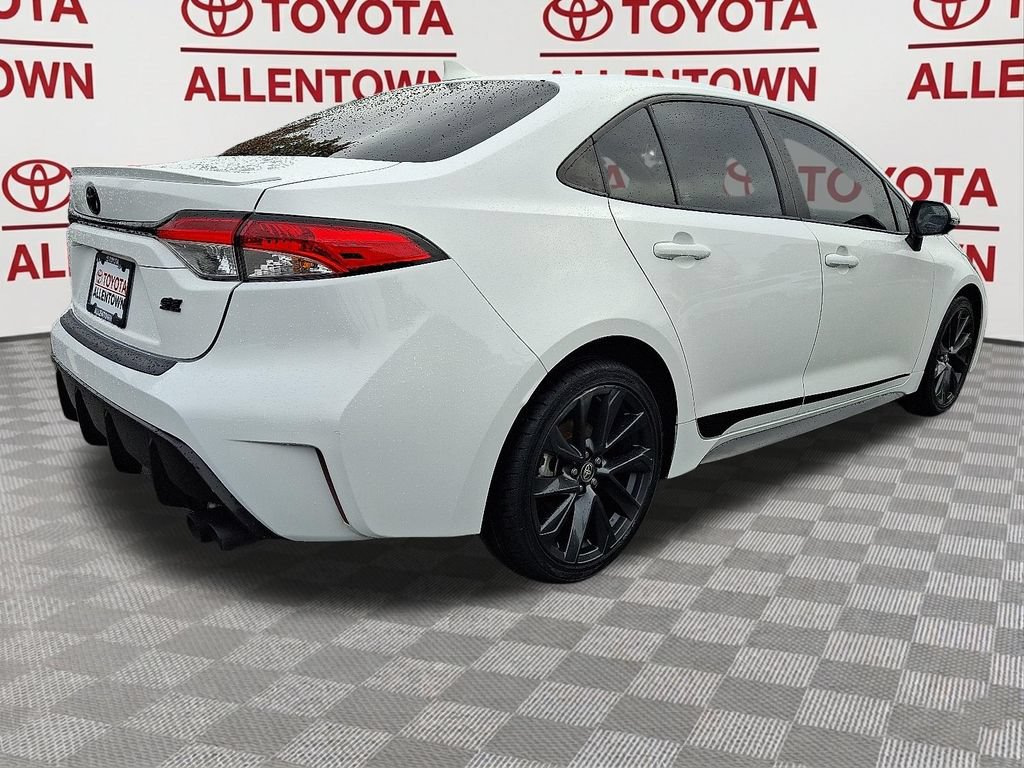 Used 2023 Toyota Corolla SE FWD image 7