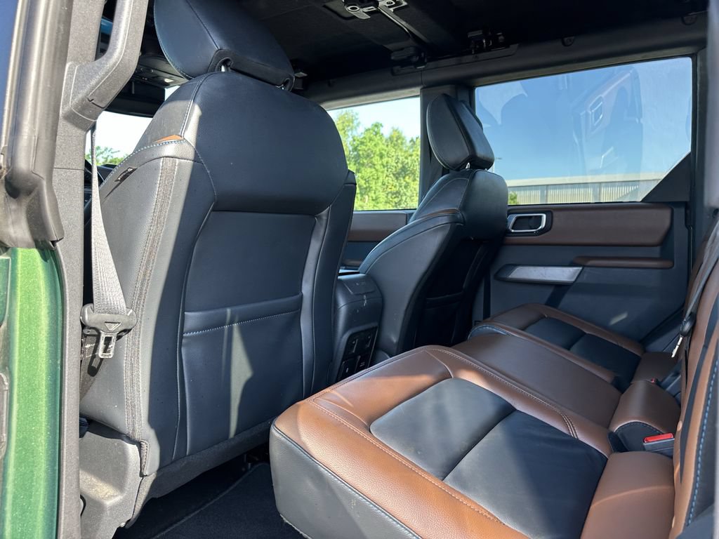Used 2023 Ford Bronco Outer Banks w/ Sasquatch Package AWD/4WD image 18