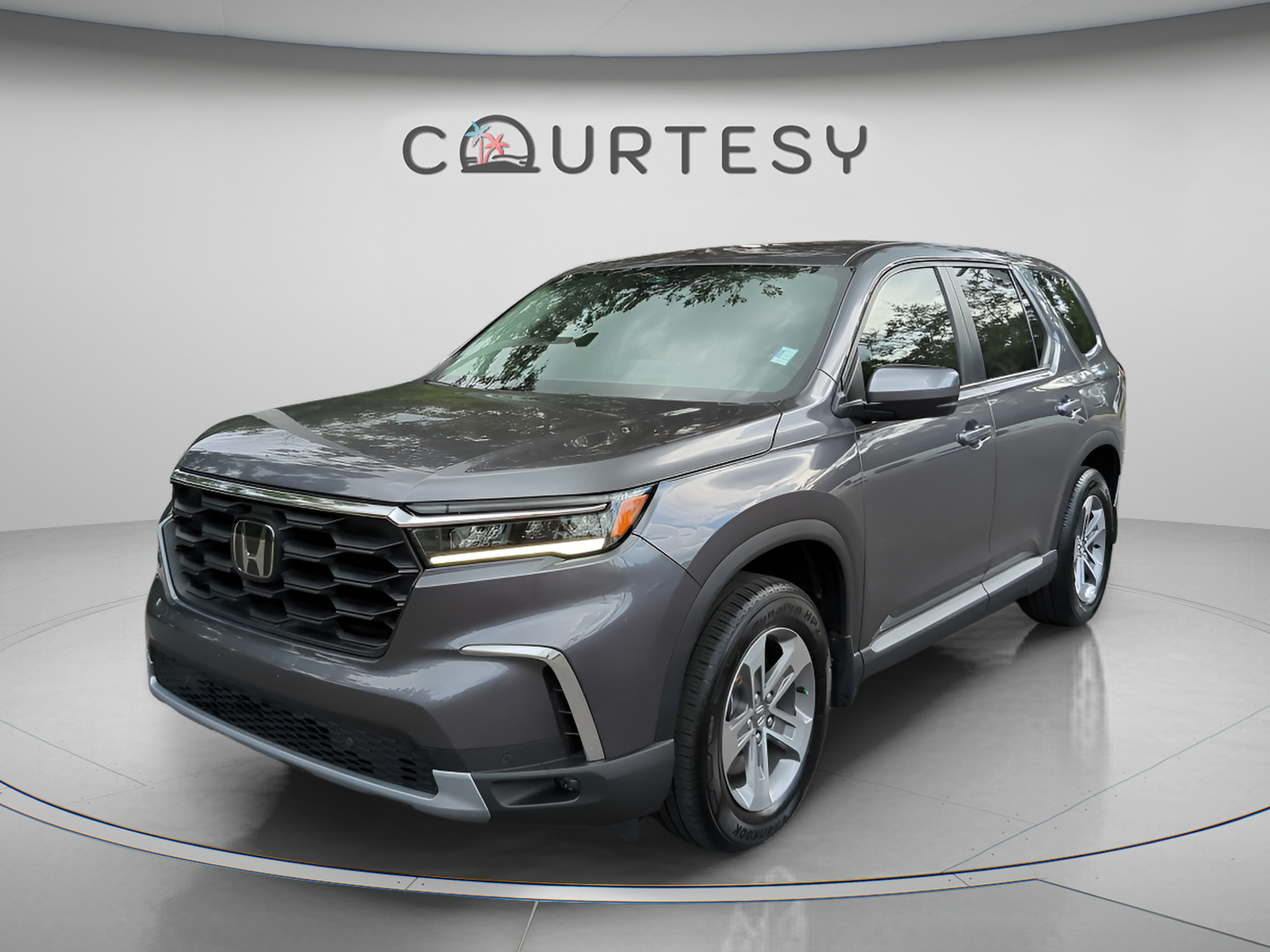 Certified 2025 Honda Pilot EX-L image 2