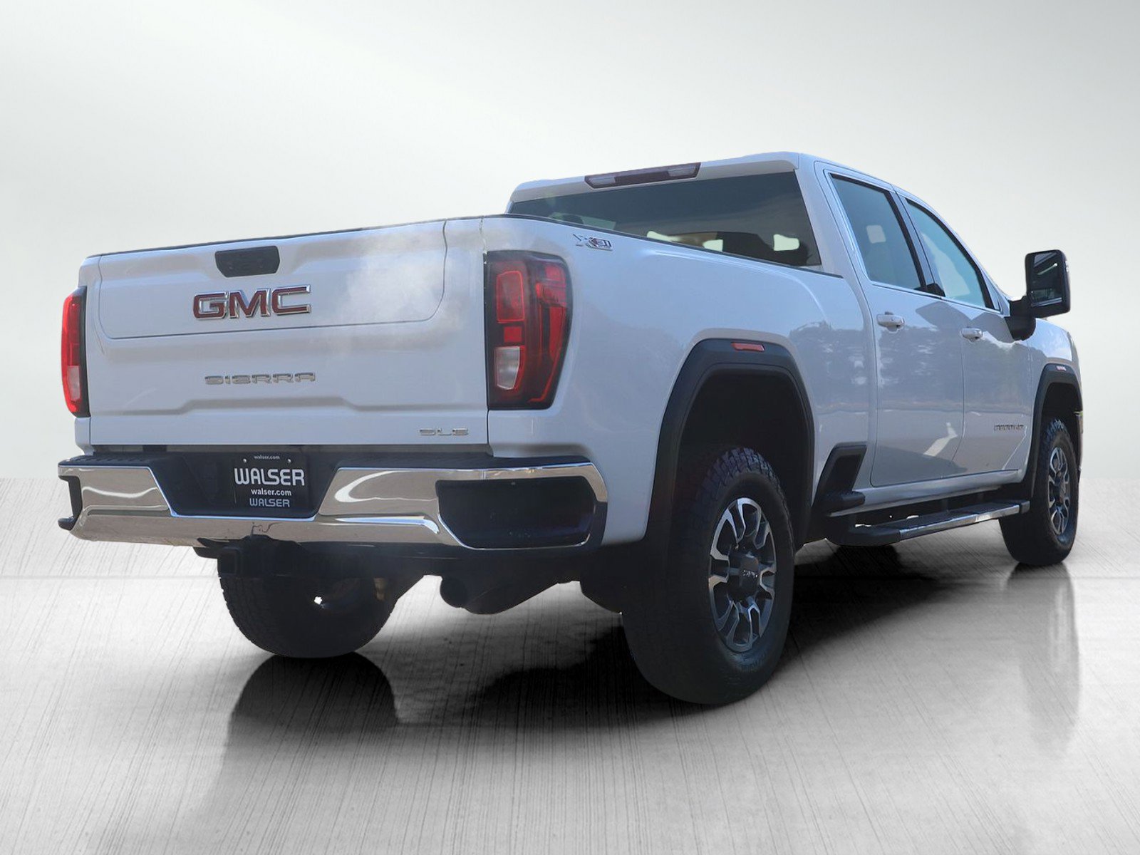 Used 2022 GMC Sierra 2500 SLE w/ Gooseneck/5TH Wheel Package AWD/4WD image 5