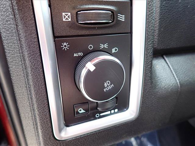 Used 2018 RAM 2500 Power Wagon w/ Leather & Luxury Group AWD/4WD image 15