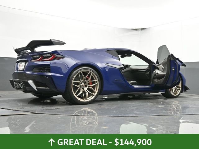 Used 2025 Chevrolet Corvette Z06 w/ Z07 Performance Package image 73
