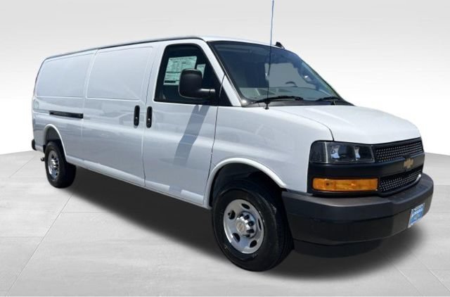 New 2025 Chevrolet Express 2500 Extended w/ Driver Convenience Package RWD image 3